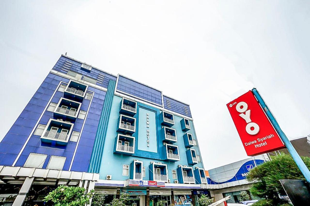 Oyo 289 Hotel Dalwa Syariah Pasuruan Exterior foto